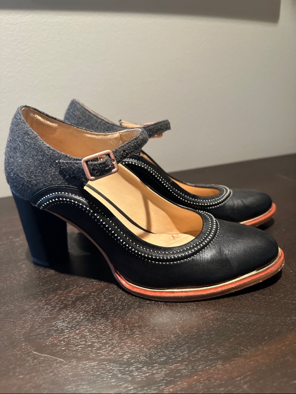 Clarks Black and Gray Mary Jane Block Heel Pumps with Pink Accent - Picture 4 of 12